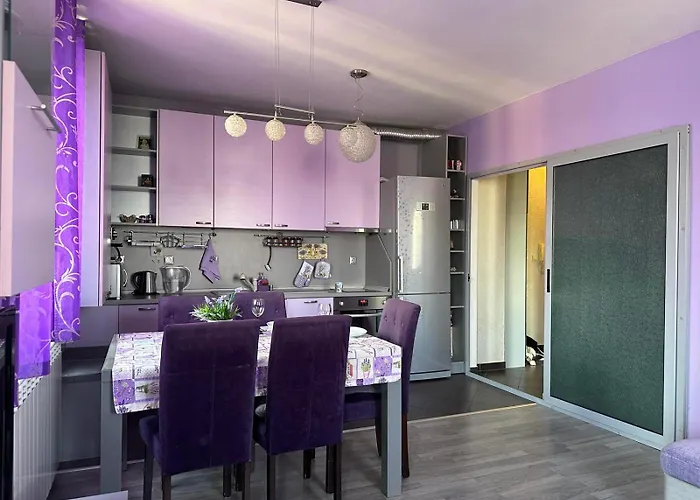 Lavender, Near To Airport