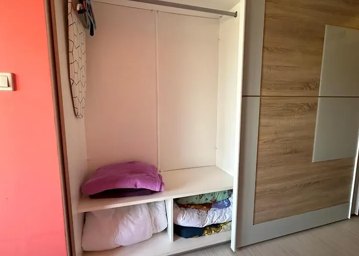 Lavender, Near To Airport صوفيا