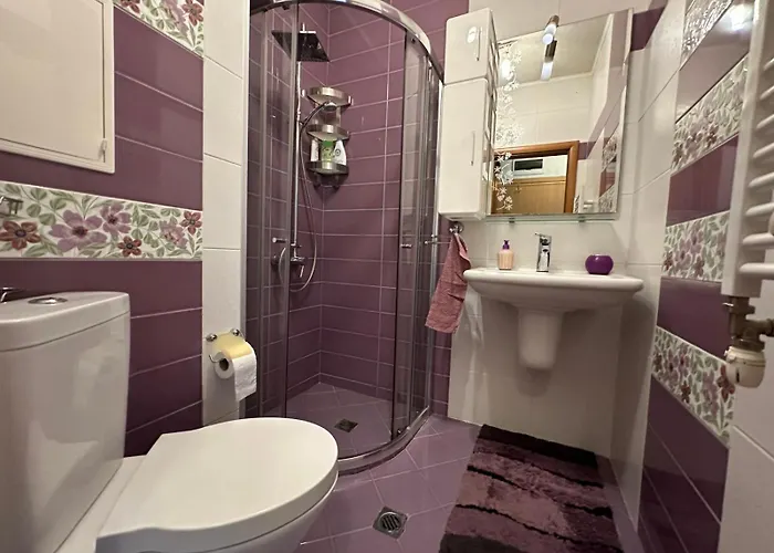 Lavender, Near To Airport Апартамент София